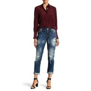 Miss Me Boyfriend distressed ankle jean 26